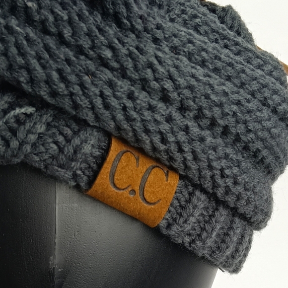 C.C Womens Knitted Cap. - Picture 7 of 11